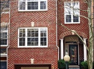 4052 Mansion Dr NW, Washington, DC