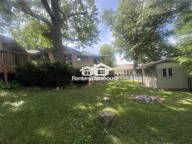 3500 Yukon Ave N — Photo 24