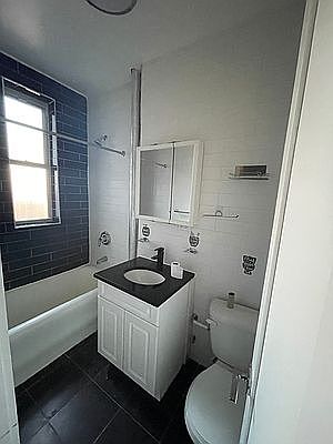 2nd image of 1055 Jerome Ave APT 5J