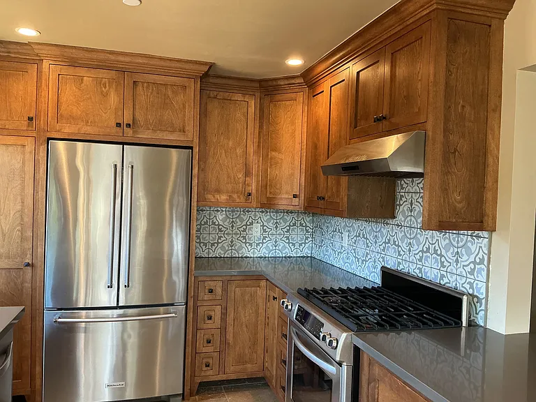 1199 Arden Dr — Photo 9