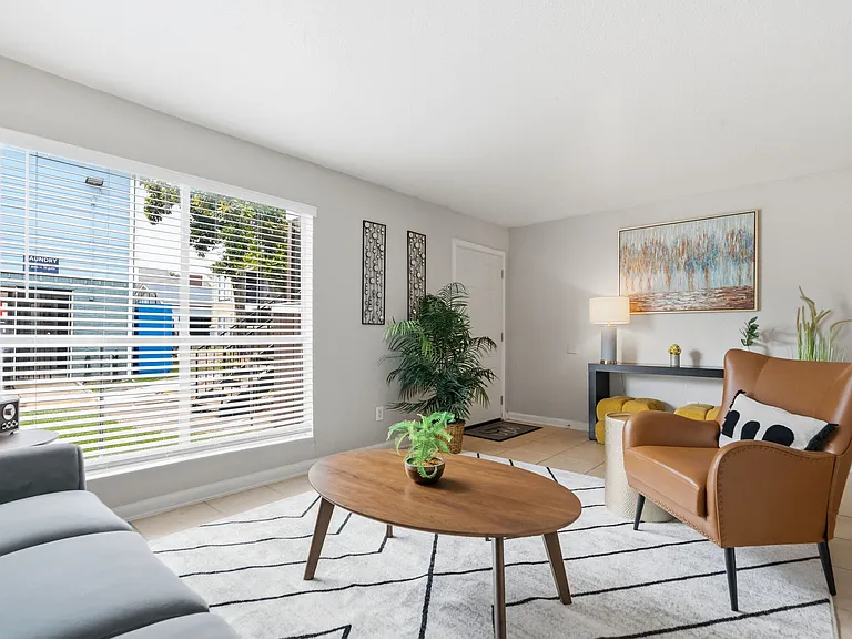Valle Vista — Photo 20
