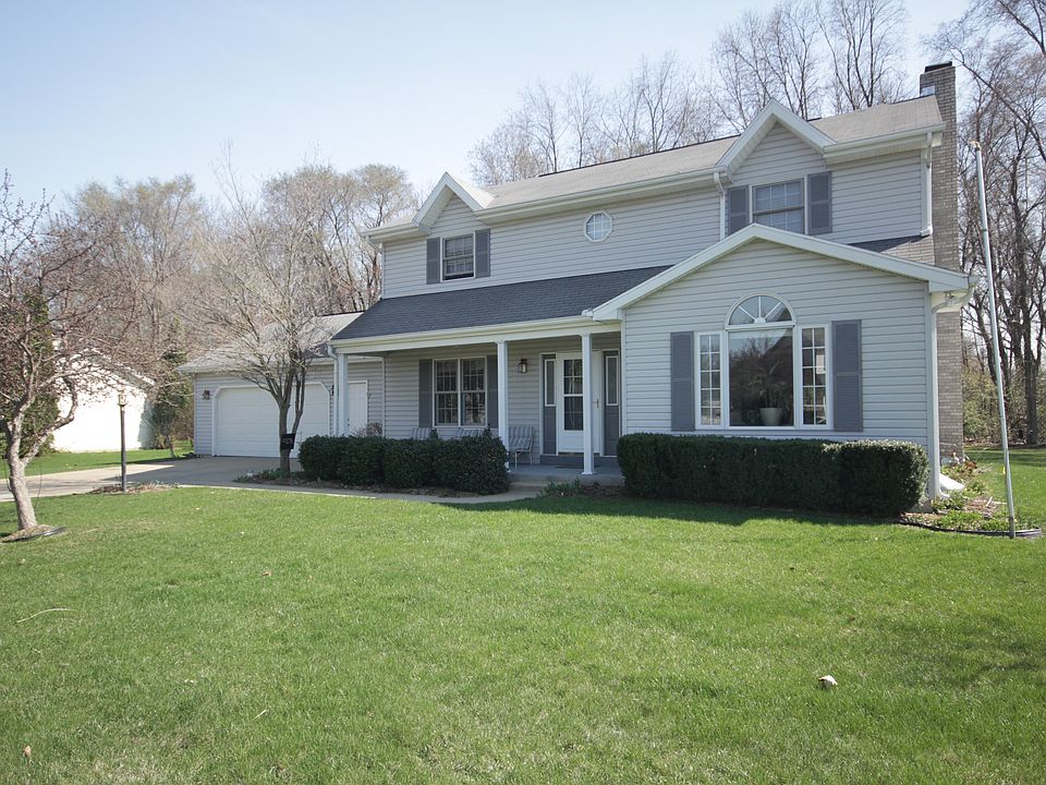 1st image of 22122 Pine Hollow Ln