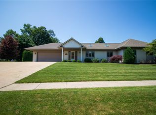 4880 Thoroughbred Loop, Erie, PA 16506
