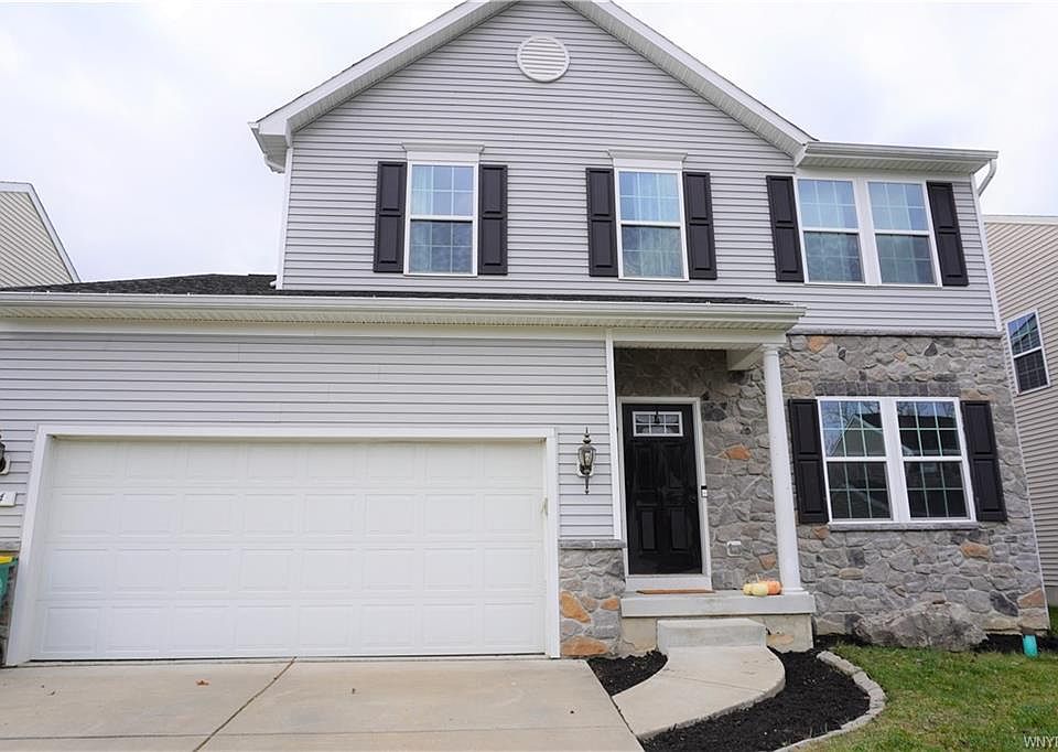 1st image of 34 Scooter Ln