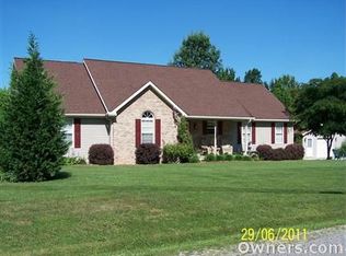 124 Riverview Rd #B, Fraziers Bottom, WV 25082