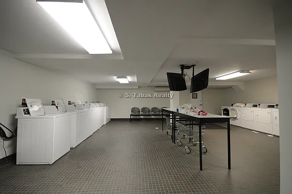 Rented by Sam Tabak | media 58