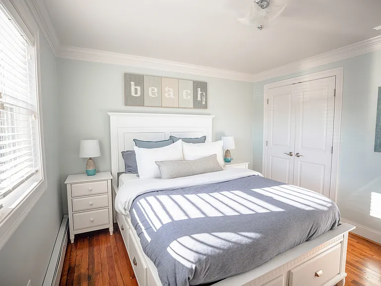 70 Carroll Ave #609 — Photo 8