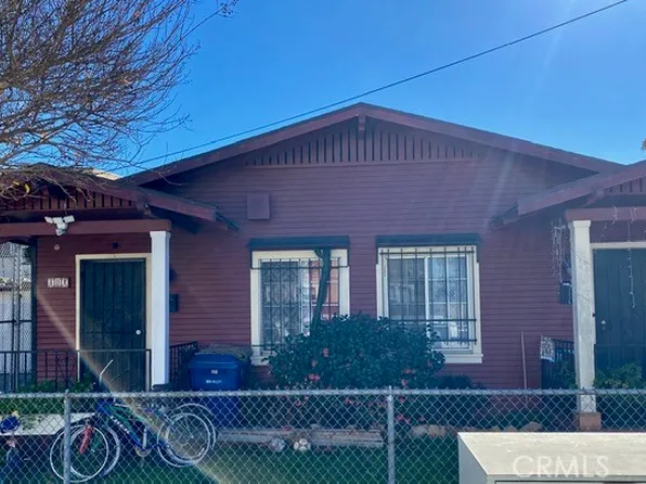 802 W 42nd Pl, Los Angeles, CA 90037