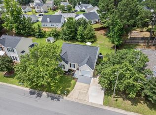 611 Quartz Dr, Durham, NC 27703