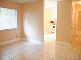 820 California St APT 2, Tallahassee, FL 32304