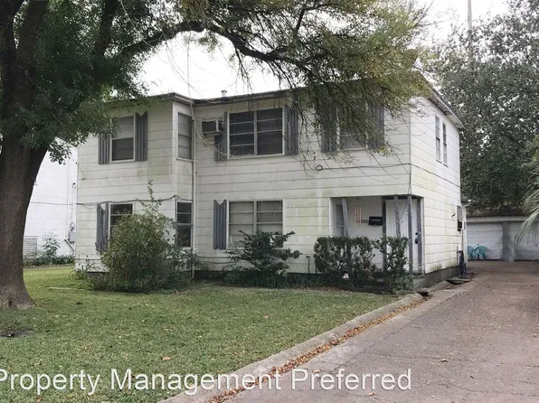 323 13th St N, Texas City, TX 77590