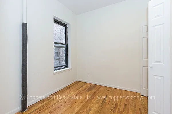 Rented by Copperwood Real Estate | media 14