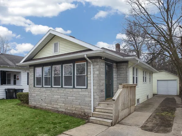 2610 Pleasant St, South Bend, IN 46615