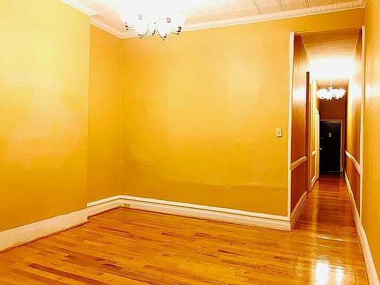 3rd image of 873 Saint Johns Pl APT 4