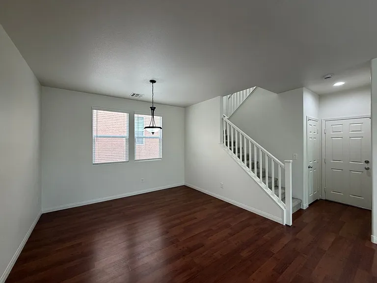 10133 Agon Ct — Photo 5