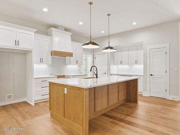 2nd image of 477 Wills Way