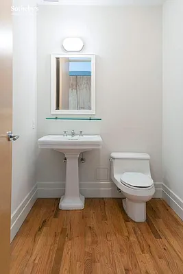 Rented by Sotheby's International Realty | media 28