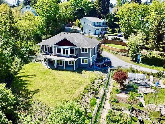 2nd image of 2984 Phillips Rd