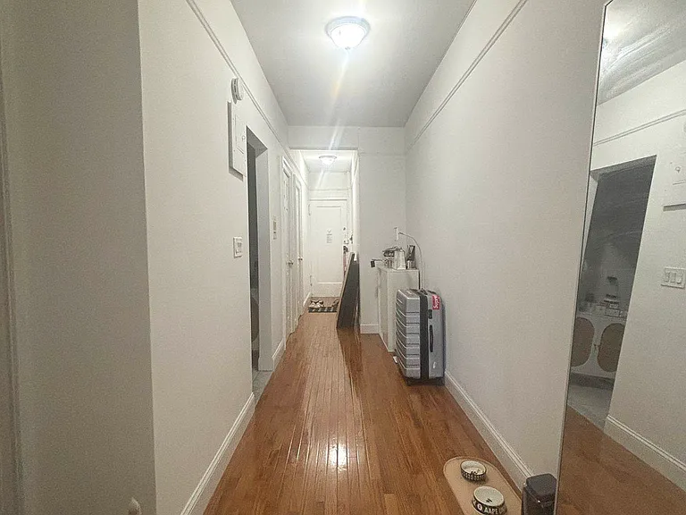 41-43 43rd St #F4 — Photo 8