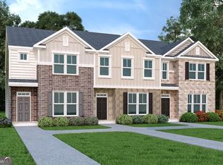 406 Elgin Dr, Lawrenceville, GA 30045