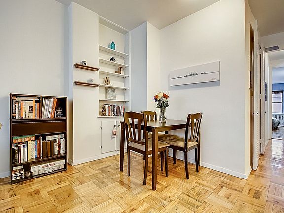 3rd image of 201 E 37th St APT 15G