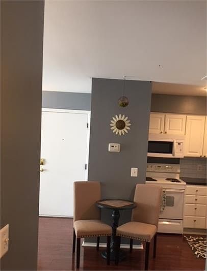 1st image of 4310 Albert Ave #10467825