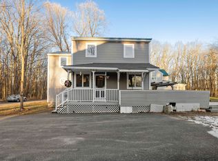 37 6th St, Portland, ME 04103