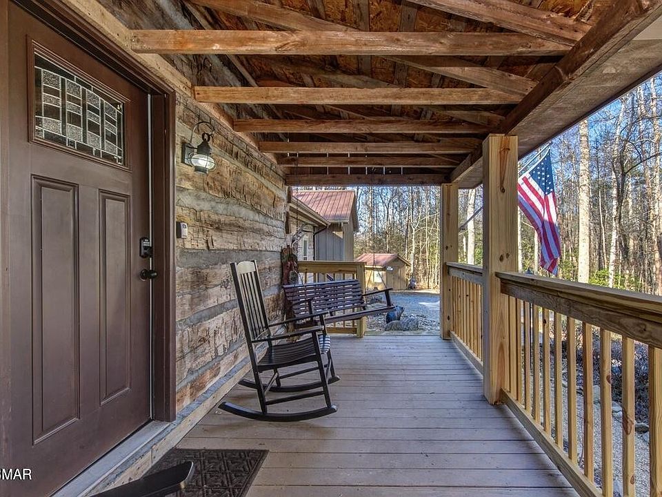 1st image of 125 Cricket Hollow Way