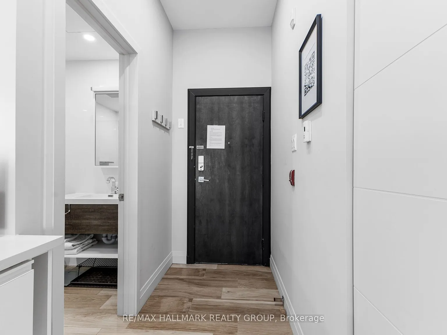 1 bed, $2,050 — Photo 3
