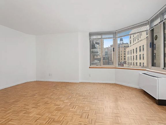 5th image of 201 W 72nd St APT 7I
