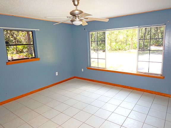 4th image of 6689 W Country Club Dr