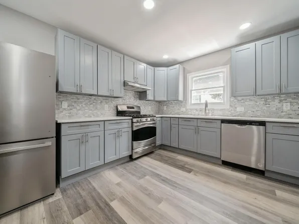 145 Boyd Ave, Jersey City, NJ 07304