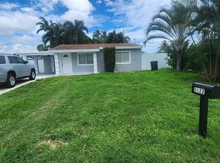 3122 Giuliano Ave, Lake Worth, FL 33461