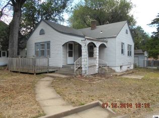 3202 SW 10th Ave, Topeka, KS 66604