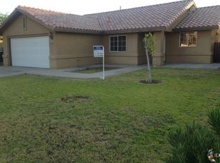 2109 Enramada Dr, Calexico, CA 92231