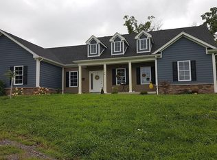 1154 Little Georgetown Rd, Hedgesville, WV 25427