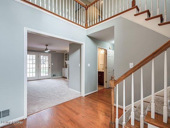 5th image of 8016 Cedar Glen Ln
