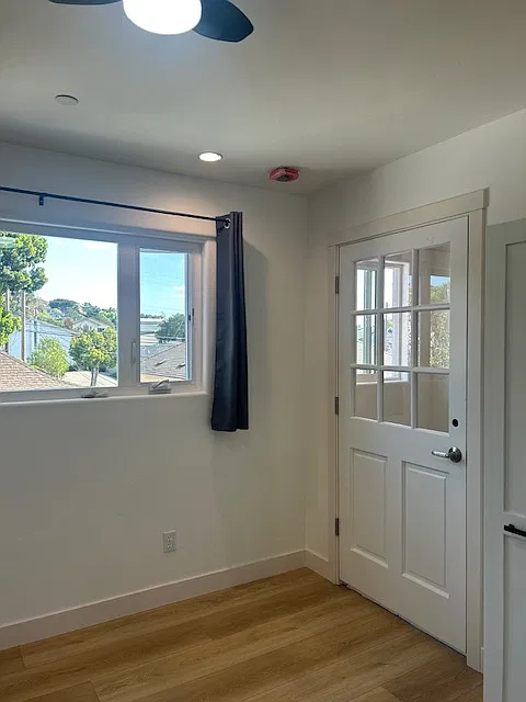 1 bed, 400 sqft, $1,900 — Photo 3
