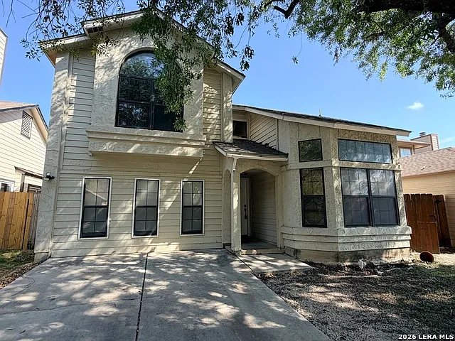 4 bed, 2.5 bath, 1443 sqft, $1,495 — Photo 1