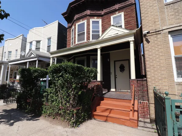 1918 Holland Avenue, Bronx, NY 10462