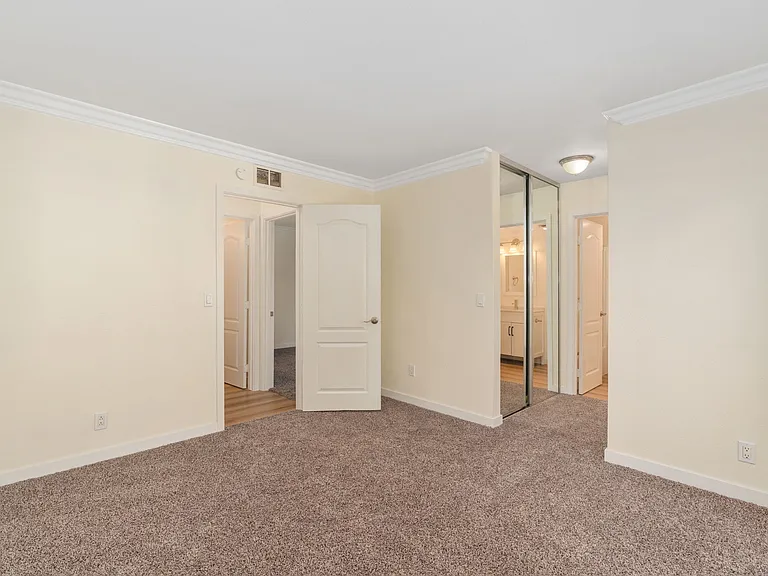3535 Banbury Dr #65 — Photo 21