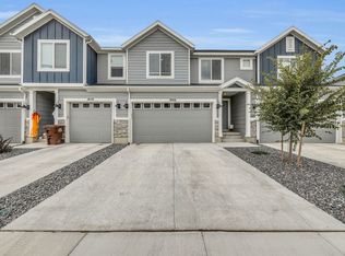 1846 E Fall St, Eagle Mountain, UT 84005