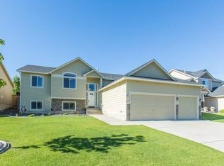 708 E Bonnie Lynn Ln, Colbert, WA 99005