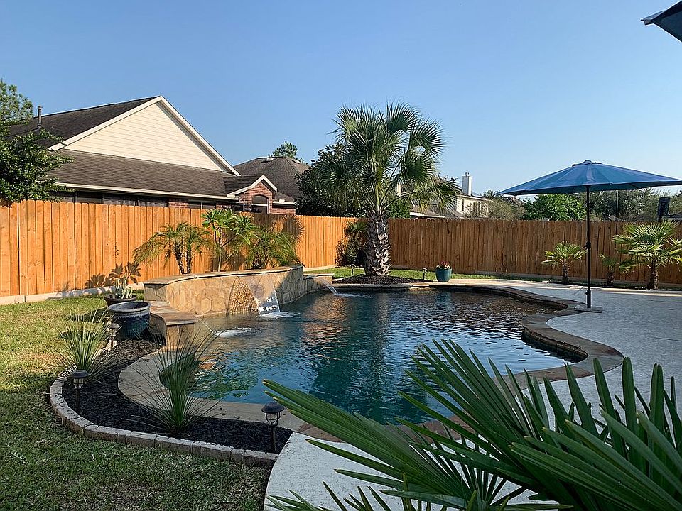 1st image of 7027 Tallow Knoll Ln