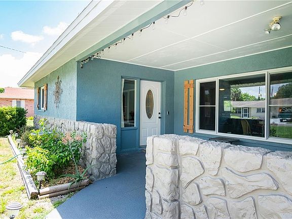 3rd image of 561 Sunset Beach Dr