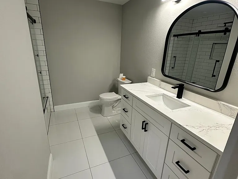 604 Lexington St — Photo 30