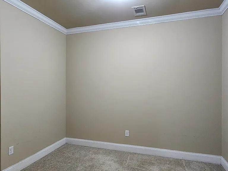 2130 Woods River Ln — Photo 28
