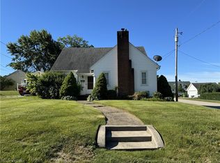 542 E Ford Ave, Barberton, OH 44203