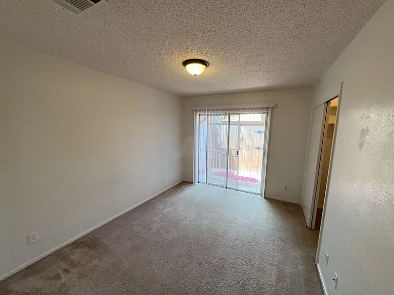 1209 Wales Dr, Killeen — Photo 9