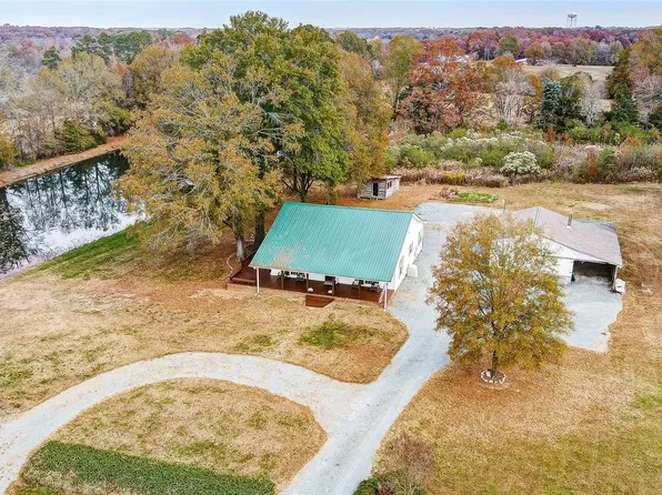 413 S Forest Hills School Rd, Marshville, NC 28103